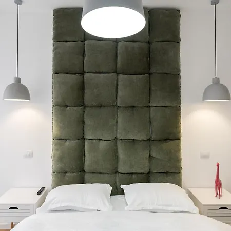 Jungle Escape - Luxe 1-Br Haven In Bucharest Apartment Exterior photo