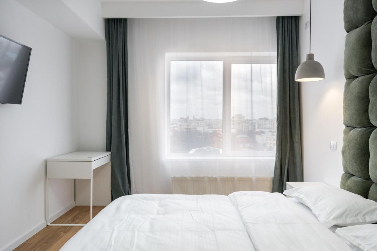 Jungle Escape - Luxe 1-br Haven In * Bucharest