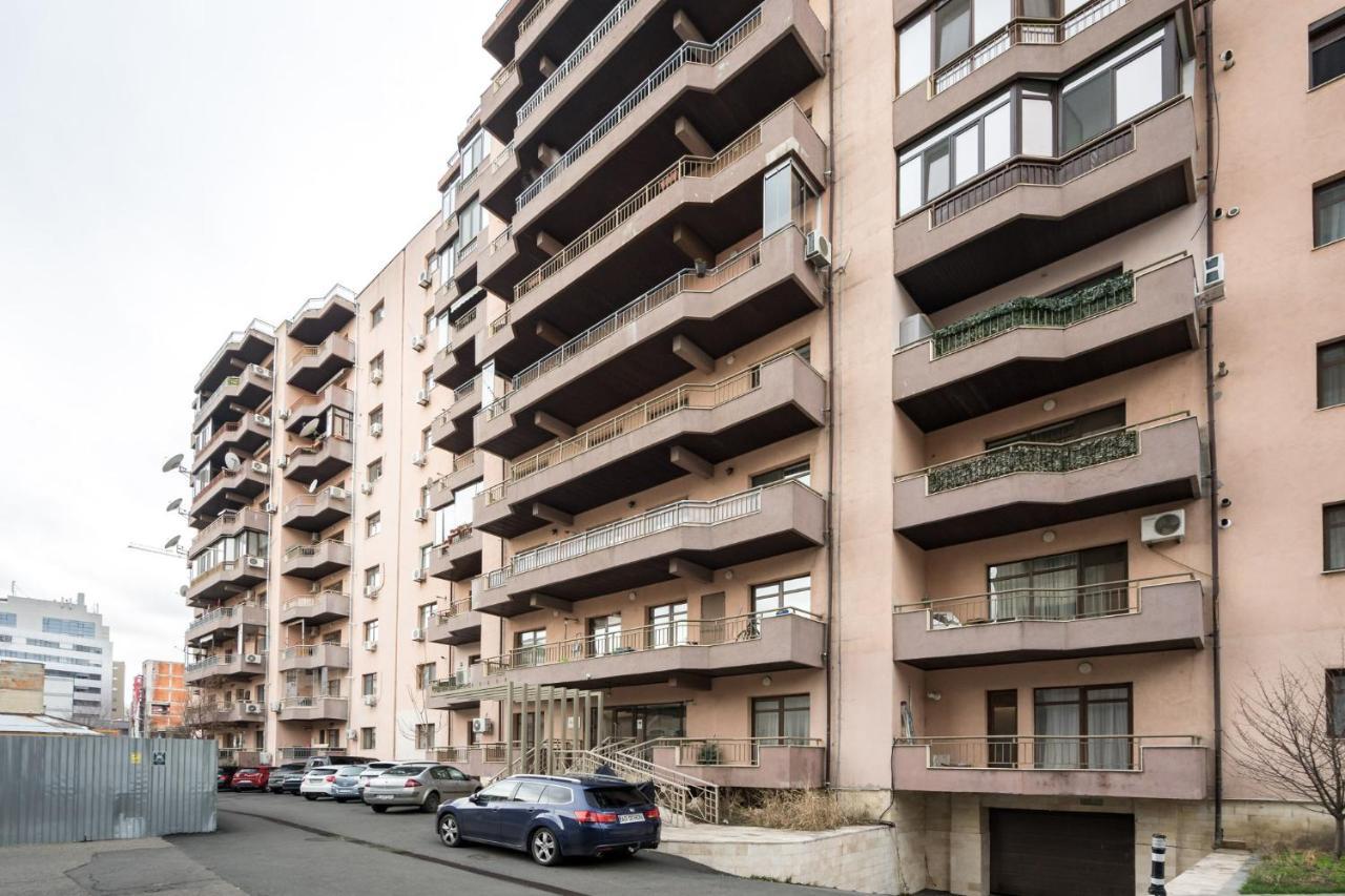 Jungle Escape - Luxe 1-br Haven In * Bucharest
